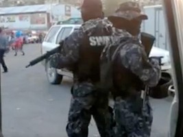 iciHaiti - Security : The SWAT patrols the streets for the end of year celebrations