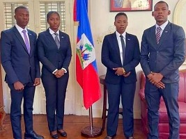 Haïti - FAd’H : 4 haïtiens boursiers débutent une formation militaire en Argentine