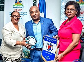 Haïti - Football : Accord de Partenariat entre la FHF et deux ministères