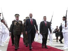 Haiti - Politic : First day of President Martelly in Caracas