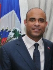 Haiti - Economy : Laurent Lamothe discussed of a set of priority issues