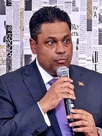 Haïti - New York : Laurent Saint-Cyr discute avec des membres et des leaders de la diaspora