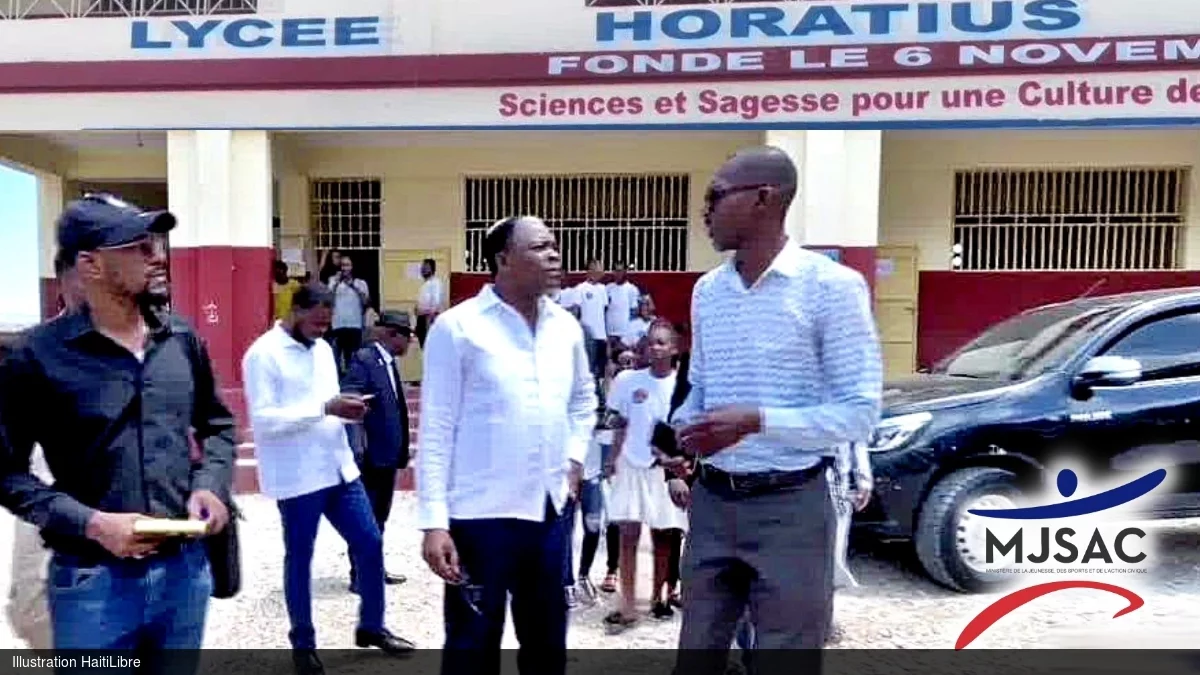 Horatius Laventure High School : Construction of a multi-sports field