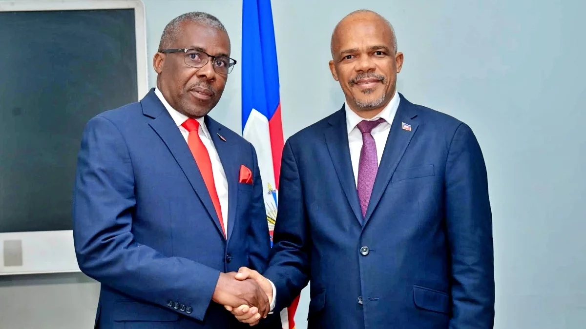 iciHaïti - Politique : Nomination et installation du Recteur de l’Université Publique de l’Ouest