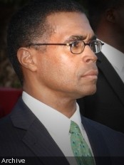 Haiti - Social : The Minister of Interior in a popular neighborhood