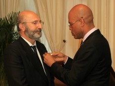 Haiti - Diplomacy : Juan Fernández Trigo received the Order National Honor and Merit