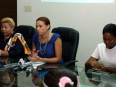 Haïti - Tourisme : Stéphanie Villedrouin signe des accords en Guadeloupe