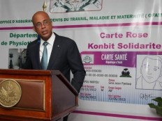 Haïti - Santé : Lancement de la Carte Rose «Konbit Solidarite» de sécurité sociale