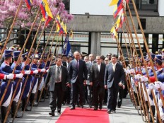 Haiti - Politic : In Ecuador, the President Martelly speaks of a modern armed force for Haiti