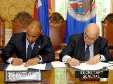 Haïti - Politique : Rencontre officielle, Laurent Lamothe - José Miguel Insulza