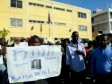 iciHaiti - Social : Demonstration front the Embassy of Haiti in DR