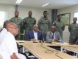 iciHaïti - IRMA : Le PM en visite à la base militaire de Léogâne