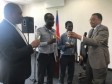 iciHaïti - Politique : Deux employés du Ministère du Commerce honorés pour leur travail