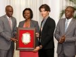 iciHaïti - Équitation : Philippe Coles, médaille d’or, honoré par le Président Moïse 