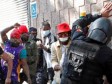 Haïti - FLASH : Des haïtiens affrontent la Garde Nationale à Tapachula (Mexique)