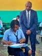 Haïti - Éducation : Le Ministre Manigat satisfait du bon déroulement des épreuves du Bac