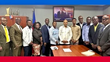iciHaïti - Politique : Le Ministre de l’Éducation dialogue avec des Syndicats