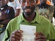 Haiti - Social : Delivery of documents to 300 undocumented Haitians in the Dominican Republic
